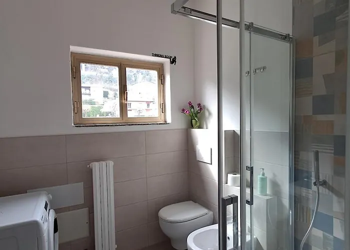 アパート Gabbo's House コモ